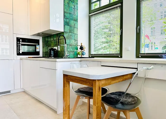 Apartment Evergreen House *